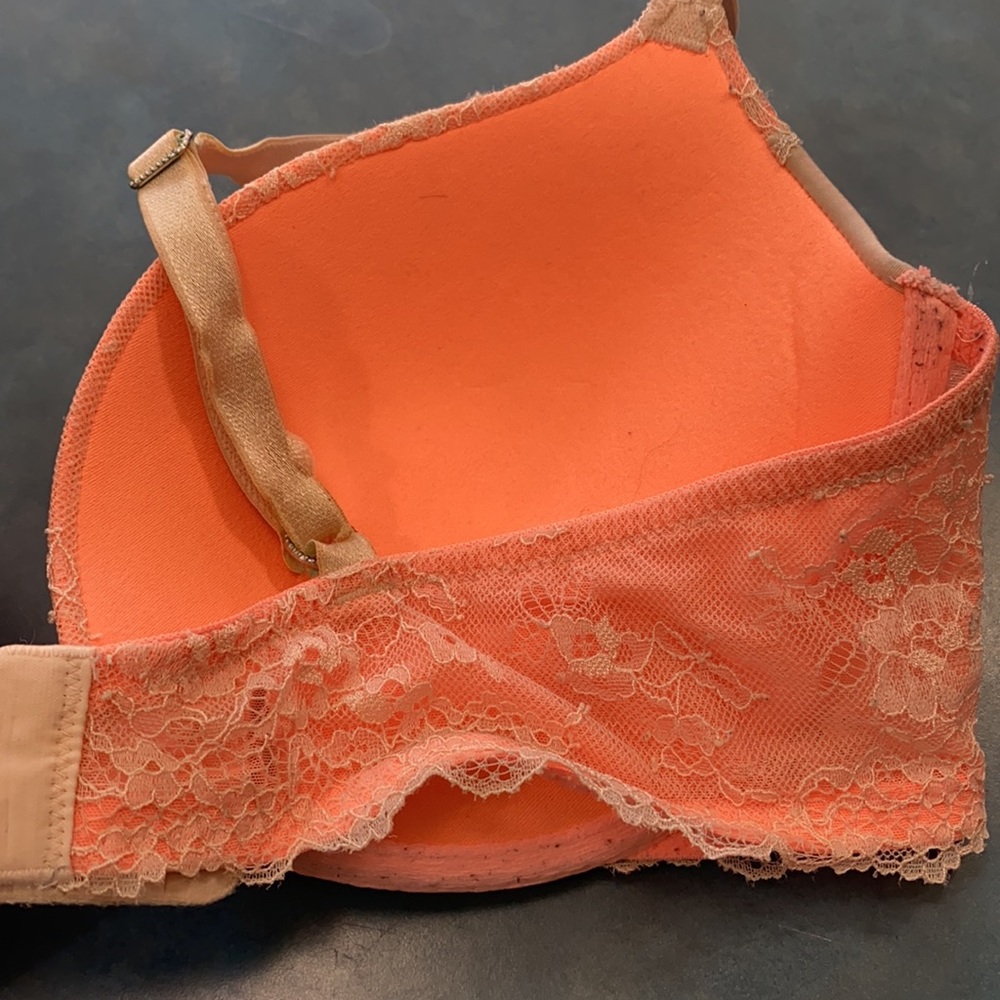 Victoria’s Secret - Picture 5 of 9